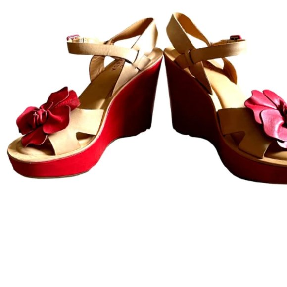 Kork-Ease Retro Flower Wedge - Picture 2 of 5